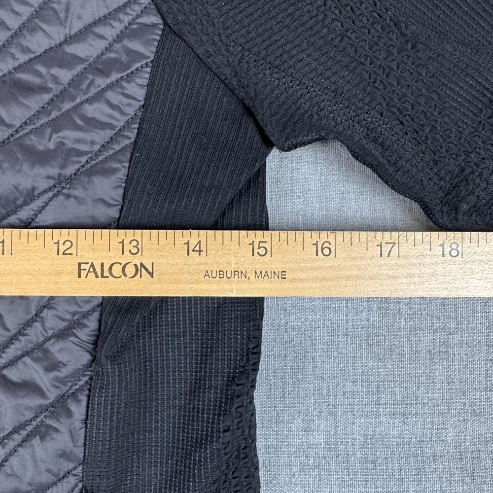 Athleta Flurry Force 2.0 Jacket Womens Small Black Insulated Full Zip Thumbholes - Picture 6 of 8